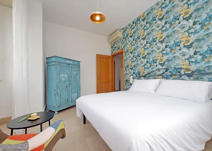 Homely Flat Porta Maggiore * Rom